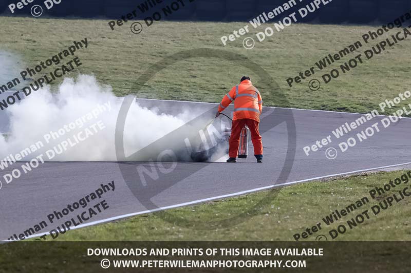 anglesey no limits trackday;anglesey photographs;anglesey trackday photographs;enduro digital images;event digital images;eventdigitalimages;no limits trackdays;peter wileman photography;racing digital images;trac mon;trackday digital images;trackday photos;ty croes